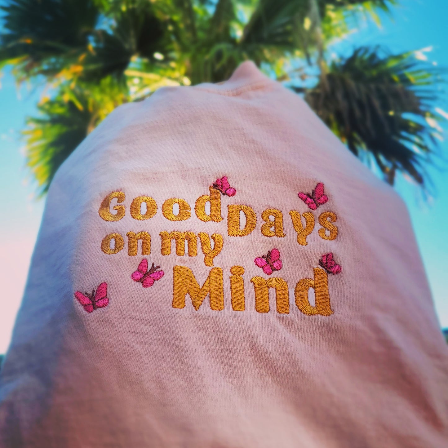 Good Days Tee